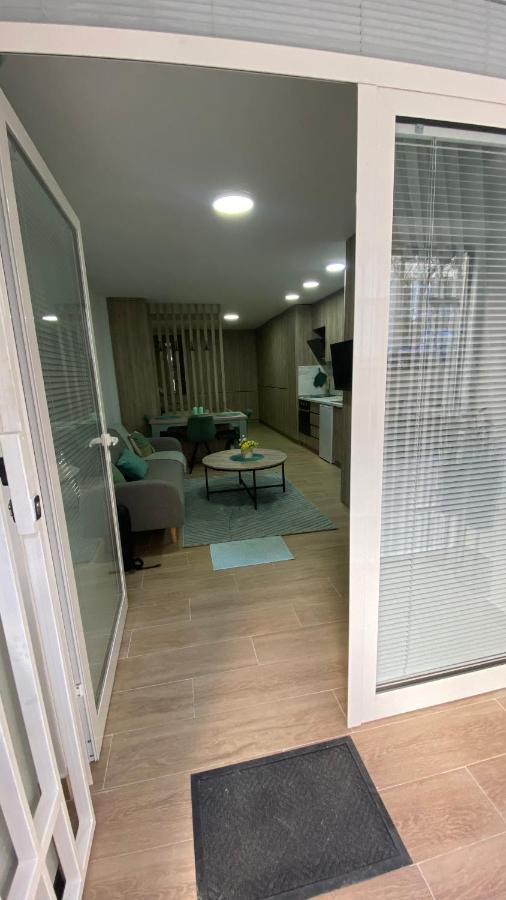 Kosta'S Home ติรานา ภายนอก รูปภาพ